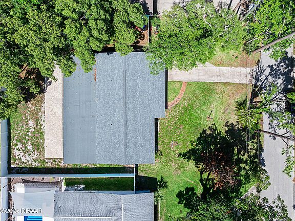 2nd image of 235 Greenwood Ave