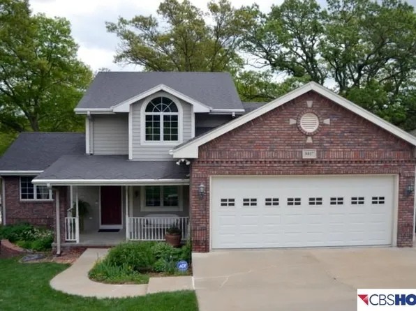 9017 Murray Dr, Plattsmouth, NE 68048