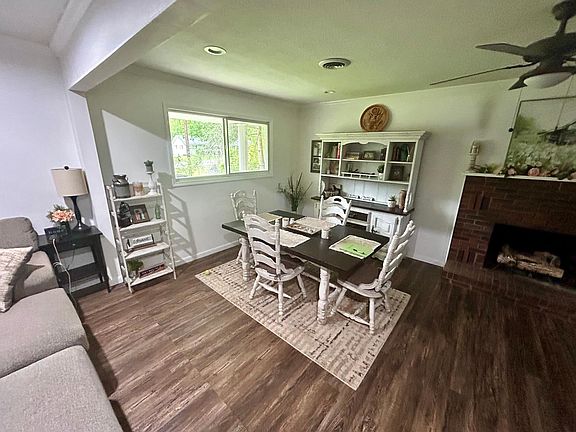 Open concept dining area