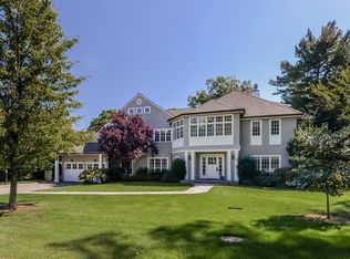 22 Meadow Rd, Scarsdale, NY 10583