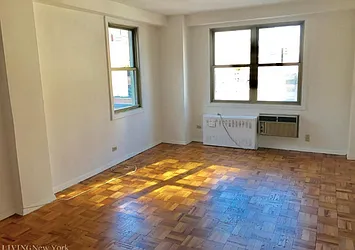 Rented by Living New York