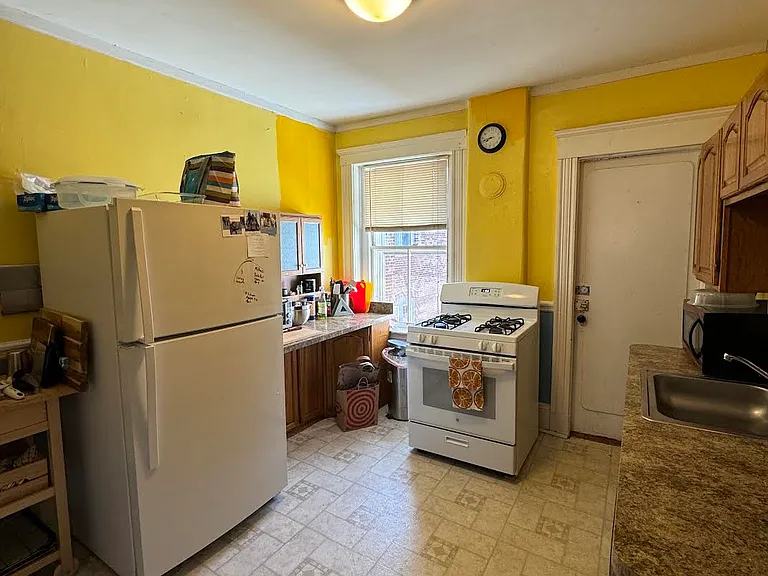 26 Parkway Rd #3 — Photo 11