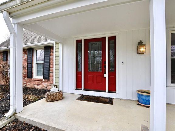 4th image of 1512 Woodside Dr