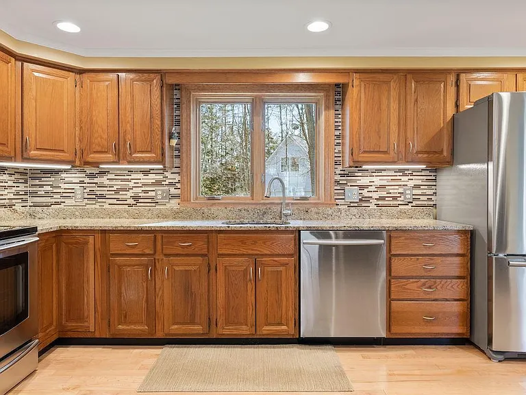 6 Iris Dr — Photo 14