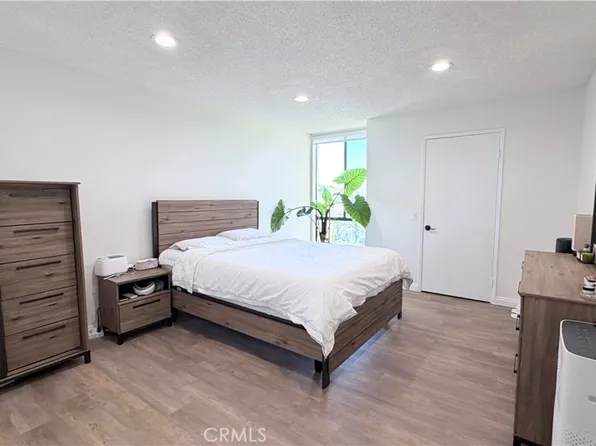 4080 Via Marisol APT 233, Los Angeles, CA 90042