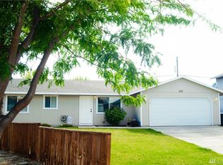 1717 W Mockingbird St, Moses Lake, WA 98837