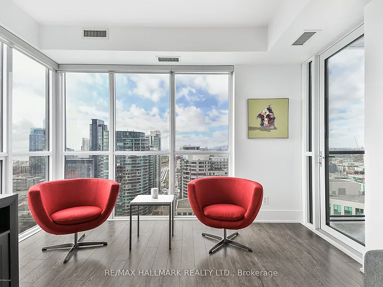 300 Front St W #2712 — Photo 12