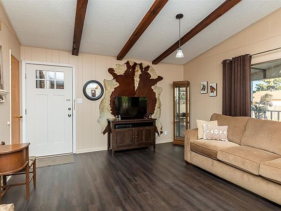 4th image of 246 Driftwood Ct
