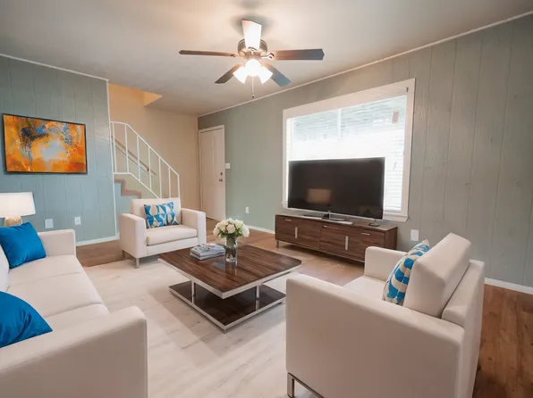 Advance Street Duplex, 910 & 912 Advance St, San Marcos, TX 78666