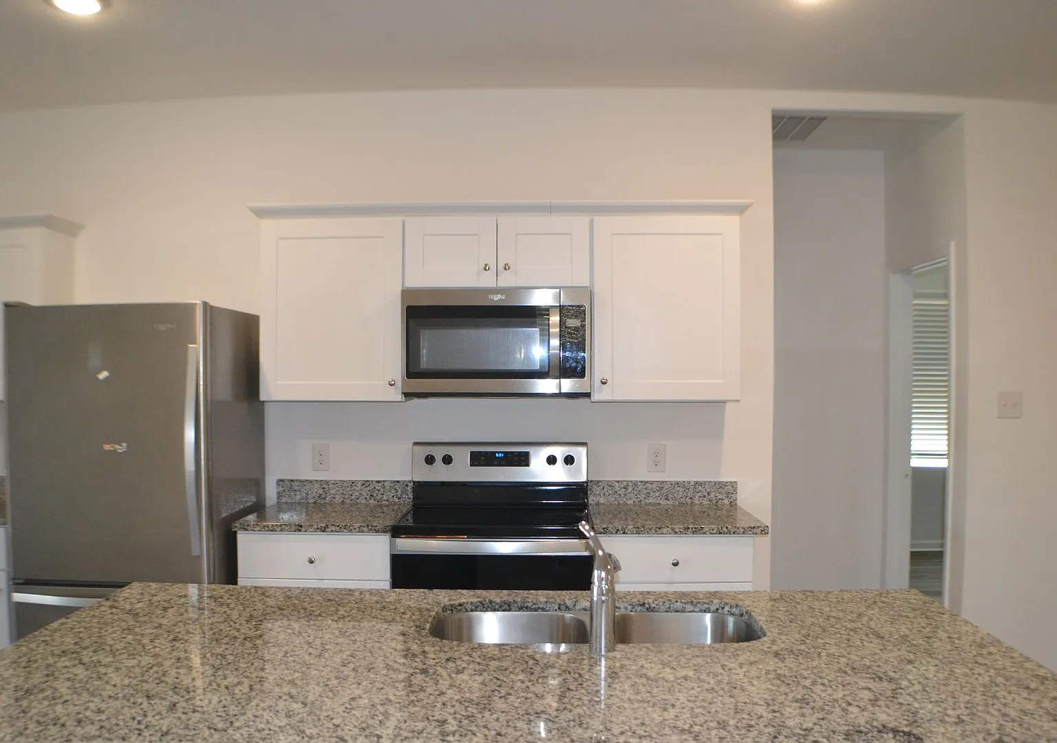 House 3 Bed 2 Bath in Forney for rent — Photo 3