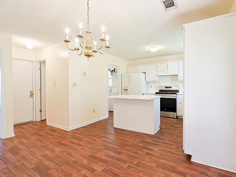 40 Harbour Lake Dr — Photo 19