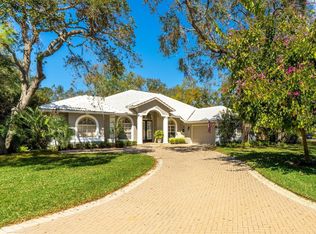 8484 Woodbriar Dr, Sarasota, FL 34238