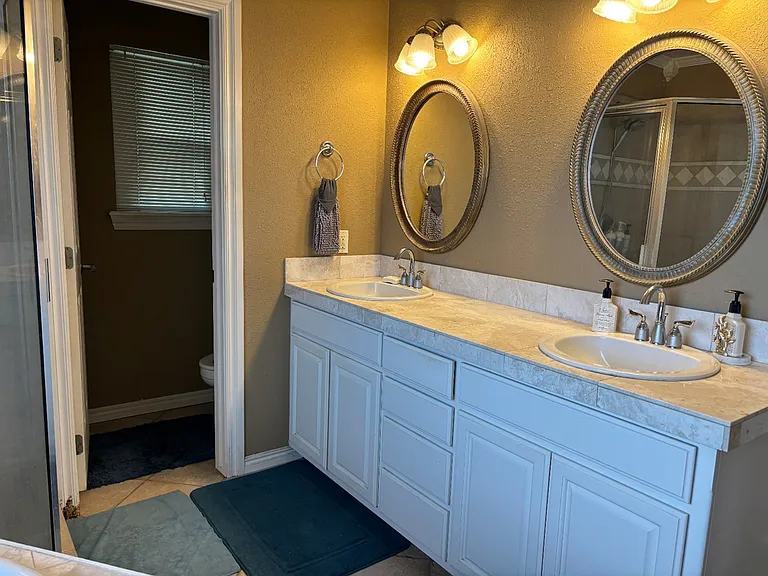 8040 E Silverado Rd — Photo 21
