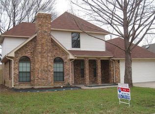 6107 Ivy Glen Dr, Arlington, TX 76017