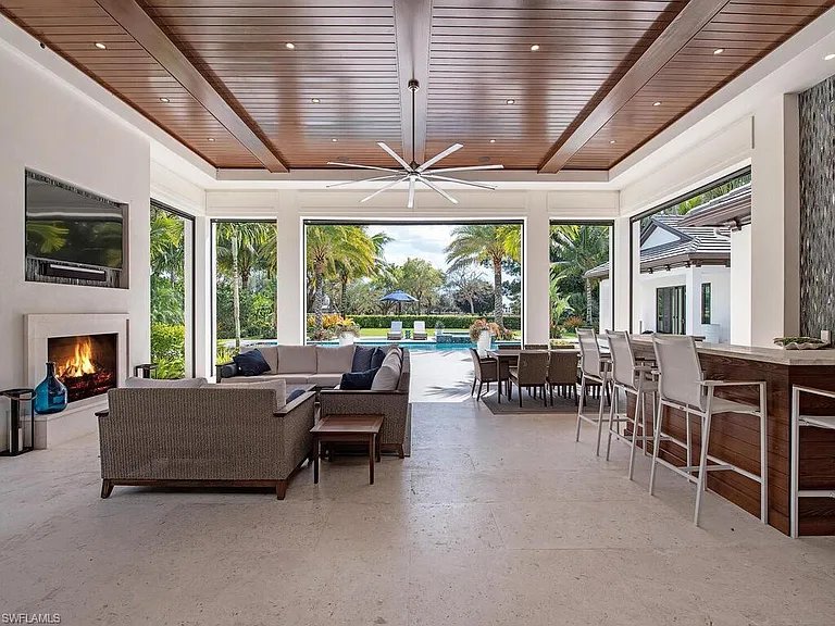 740 Banyan Blvd — Photo 9