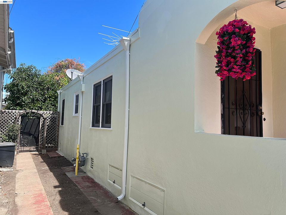 2nd image of 2115 Havenscourt Blvd