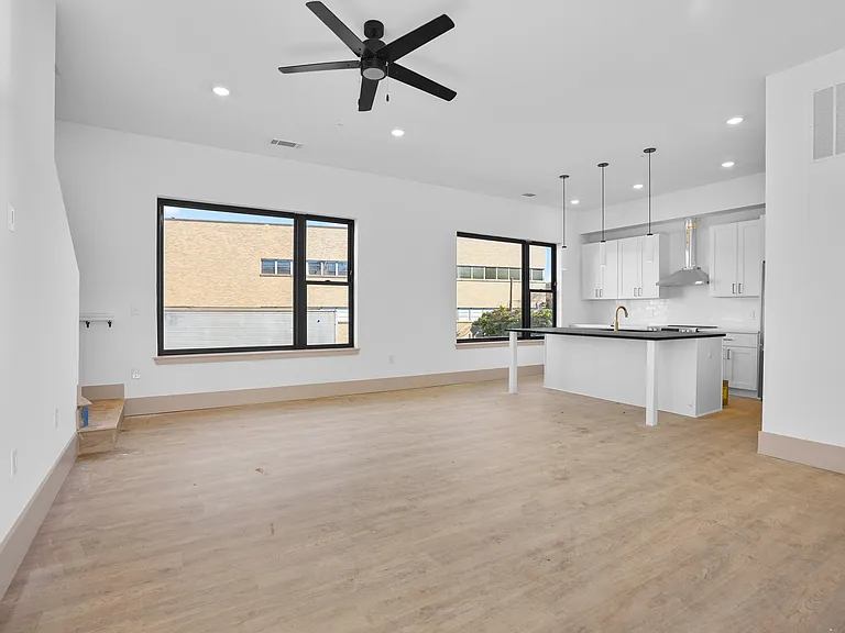 The Collection at 31st Street — Photo 26