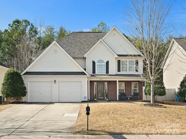 3865 Parkers Ferry Rd, Fort Mill, SC 29715