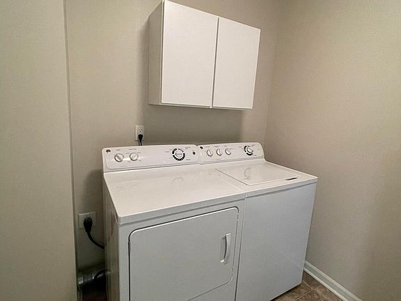 5th image of 49277 E Woods Dr #49277