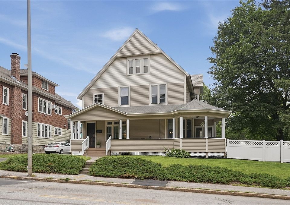 1st image of 85 Burncoat St