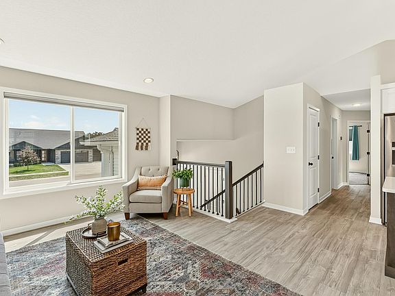 5th image of 1768 Brandt Dr NE