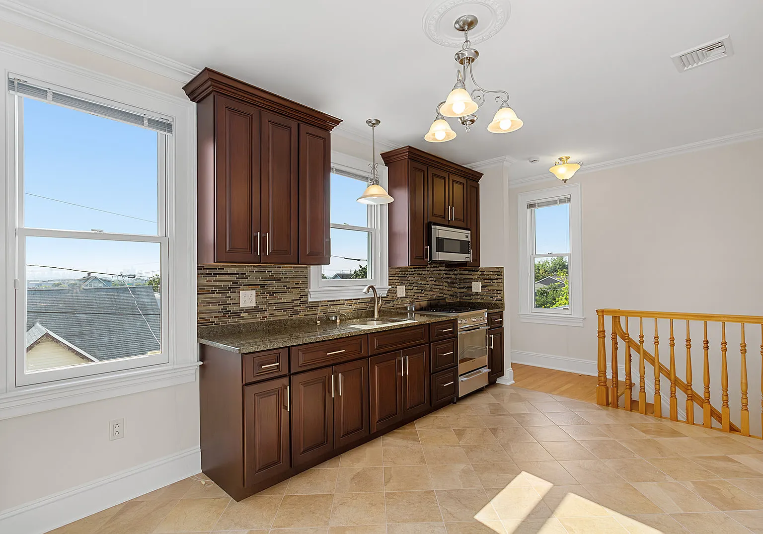 2 bed, $2,700 — Photo 3