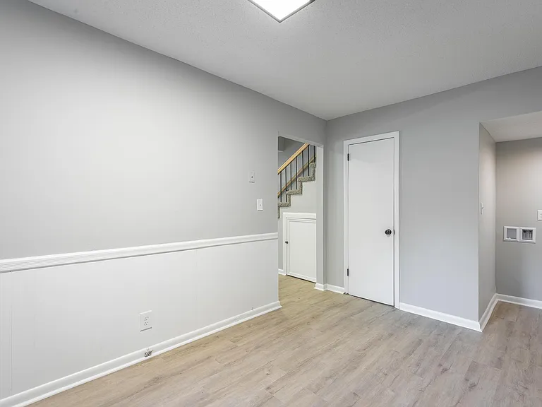 1745 White Oak Rd #B — Photo 16
