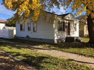 17201 Lowell St, Roseville, MI 48066