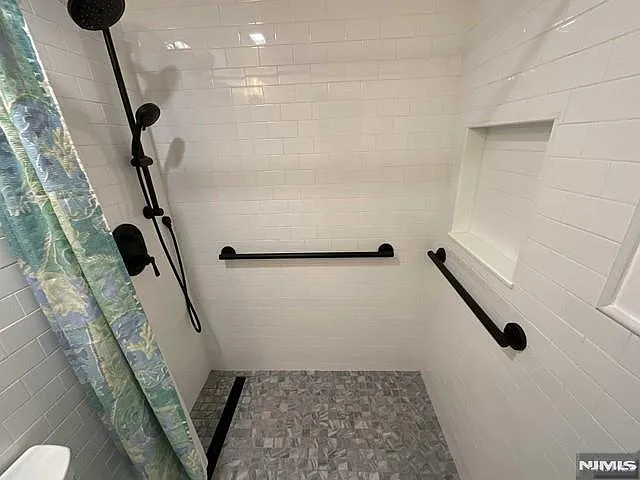 Stand up shower