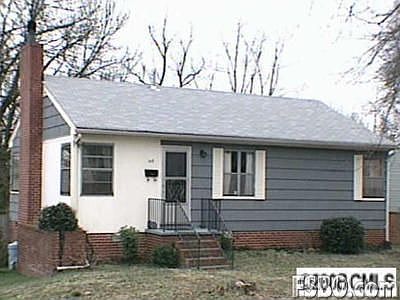 1st image of 1117 E Park Dr
