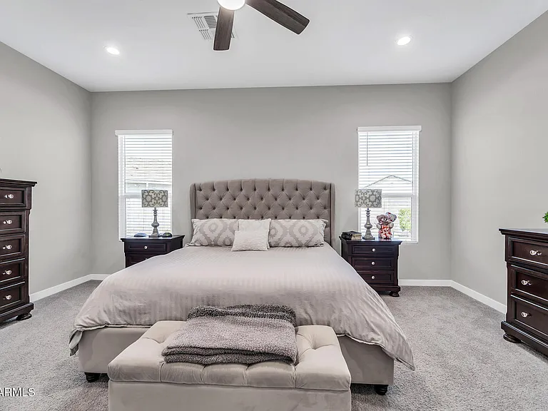 10518 W Albert Ln — Photo 20