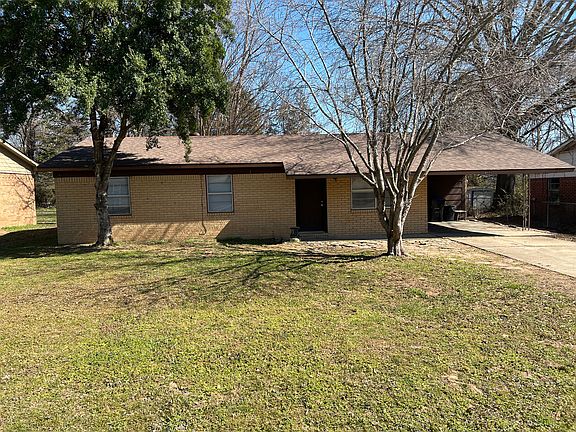 2nd image of 1008 Harris Dr