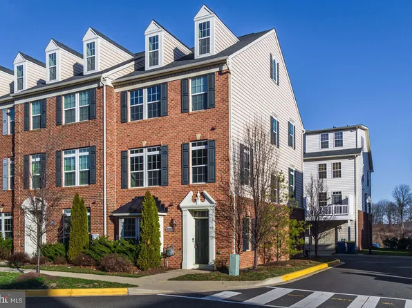 3808 Hansberry Ct NE, Washington, DC 20018