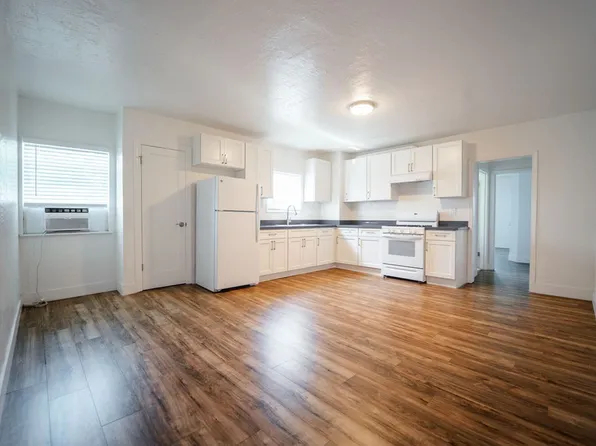 25-45 W. Tenth street, 45 W 10th St APT 7, Pittsburg, CA 94565