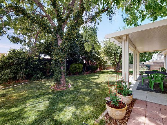 5th image of 3816 Chelwood Dr NE