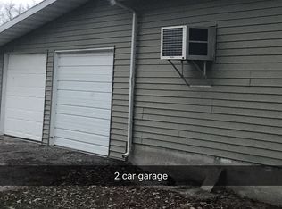 608 Pine St, Greenfield, IL 62044