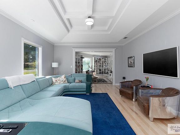 4th image of 125 Robins Ln