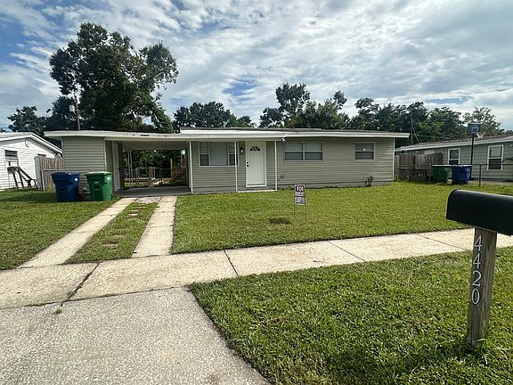2nd image of 4420 W Wallace Ave