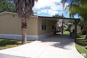 2nd image of 1137 6th St