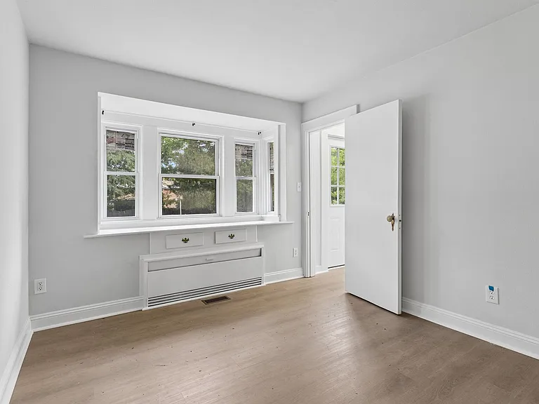 19 Magnolia Pl — Photo 16