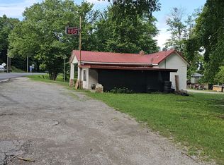 306/308 Jessie James Rd, Pineville, MO 64856