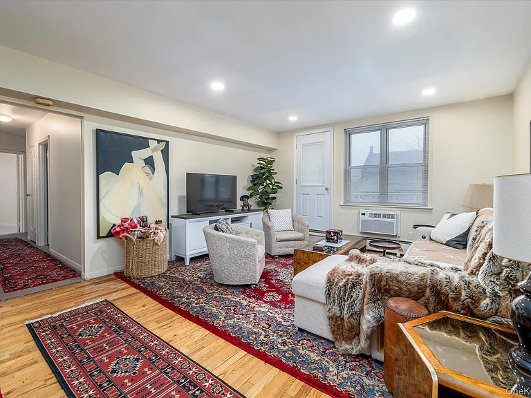 2 Fowler Ave #211 — Photo 6