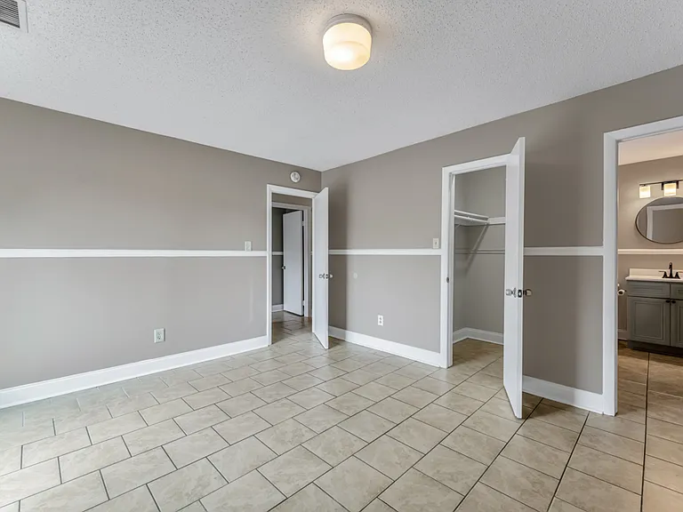 932 Fern Ridge Rd — Photo 22
