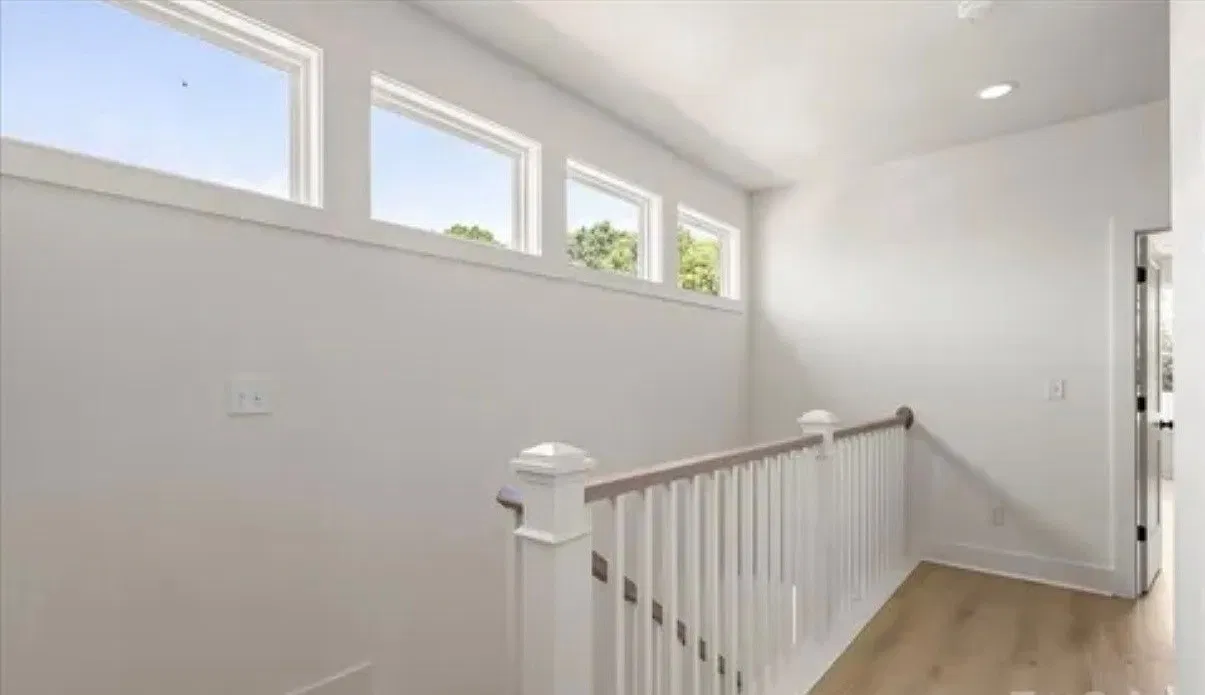 3 bed, 1685 sqft, $3,000 — Photo 3
