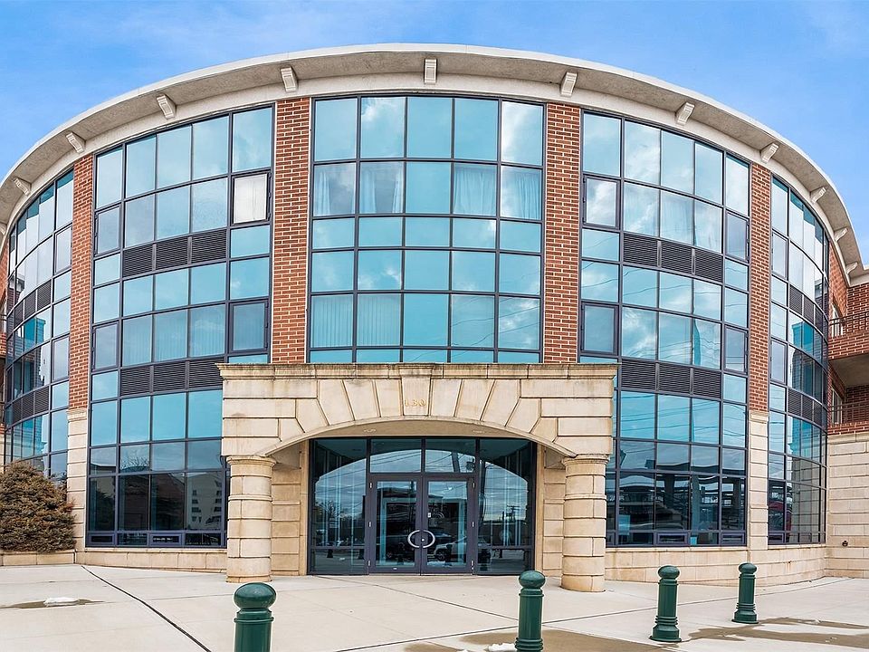1st image of 130 Post Avenue #314