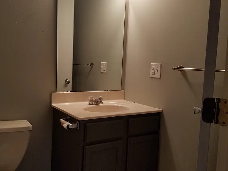 80 Bridgewater Ct — Photo 25
