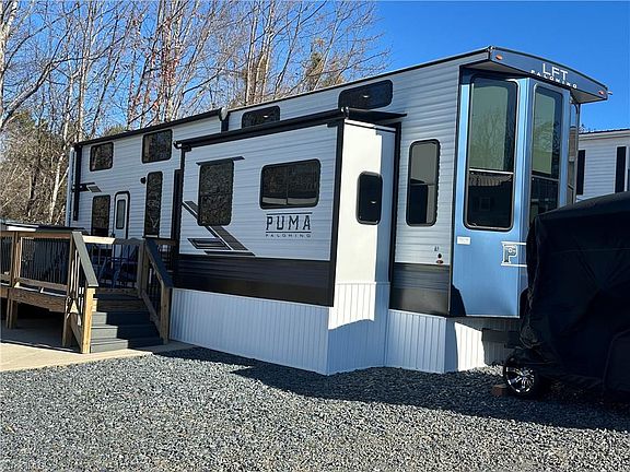 3rd image of 106 Eagle Dr