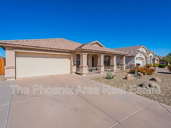 3rd image of 2308 E Bonita St
