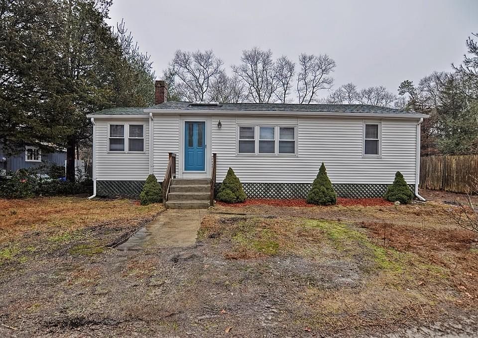 1st image of 110 Cape Cod Ave