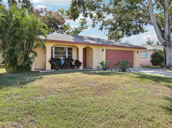 1547 Andover Dr, Dunedin, FL 34698